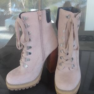 Stylish Pink Lace-Up Ankle Boots